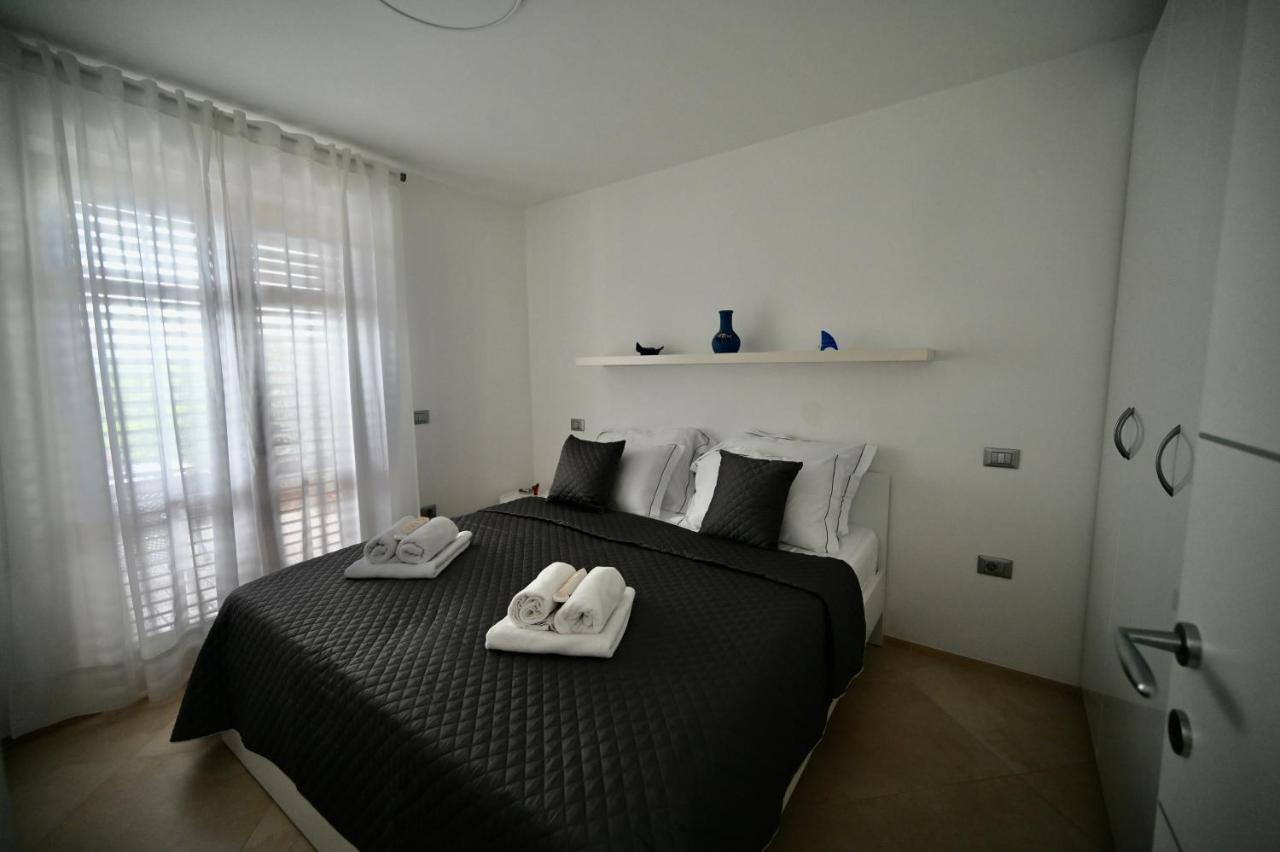 Sea Star Apartment Capodistria Esterno foto
