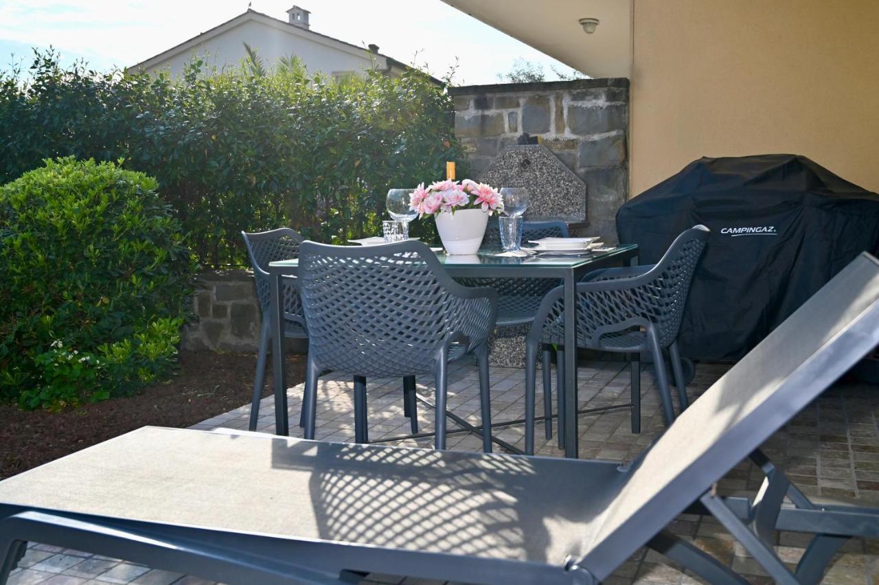 Sea Star Apartment Capodistria Esterno foto